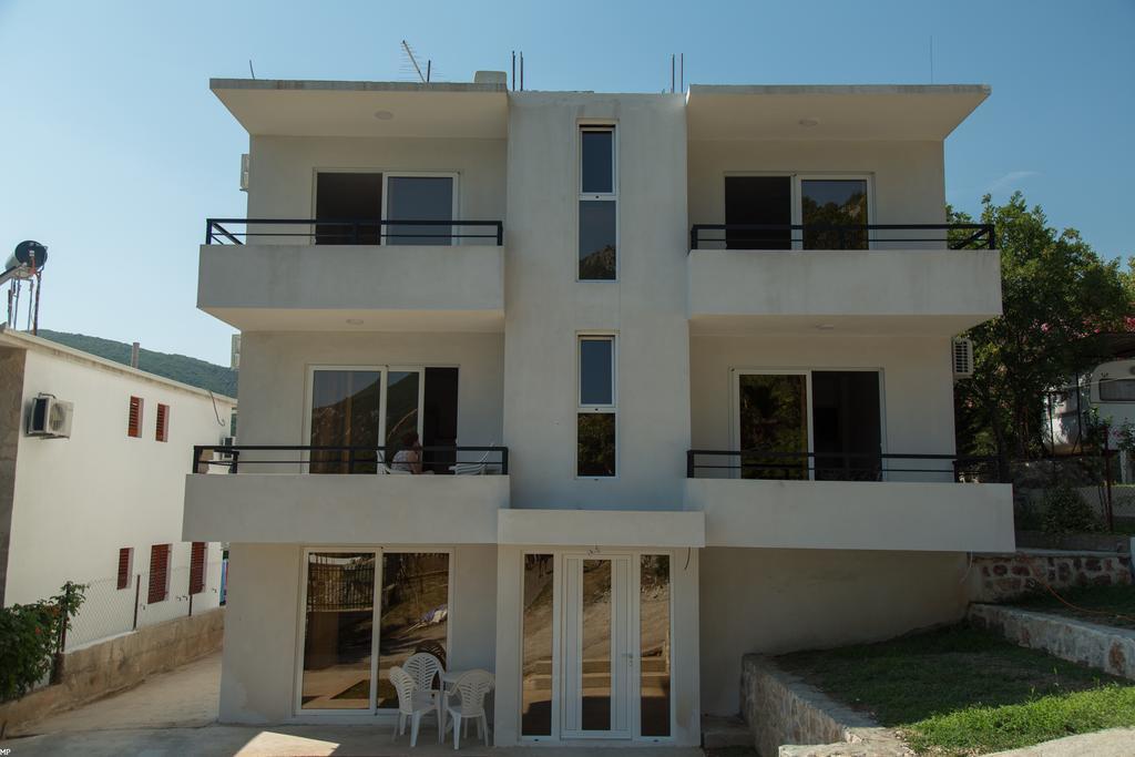Del Mar Apartments Canj Luaran gambar