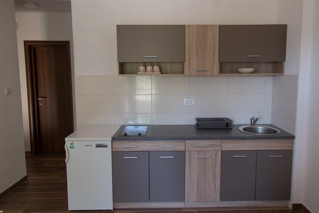 Del Mar Apartments Canj Luaran gambar